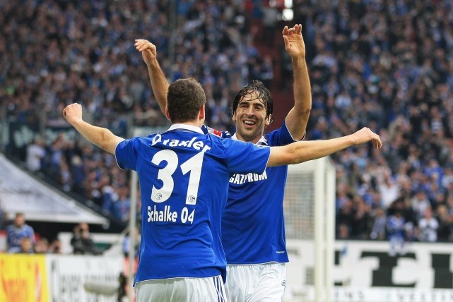 稳守突袭 稳守突袭